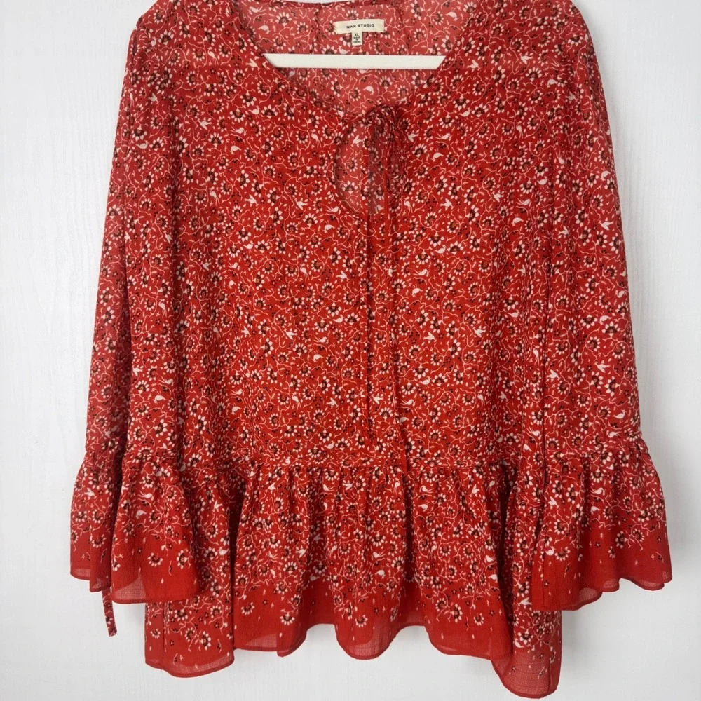 Max‎ Studio Women Red Sz XL Peasant blouse bell sleeves tiered/ruffle hem